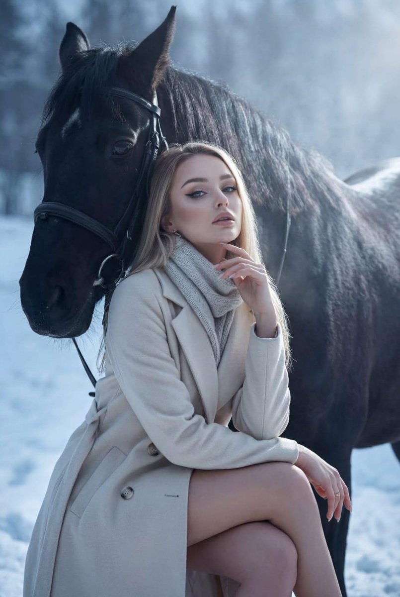 Create Fashion Editorial